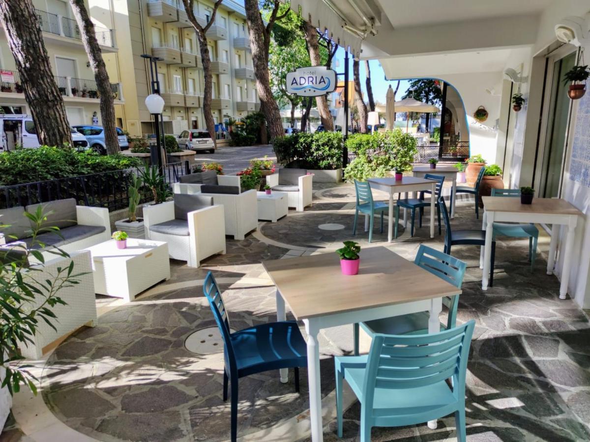 Hotel Adria B&B - Colazione Fino Alle 12 Misano Adriatico Zewnętrze zdjęcie