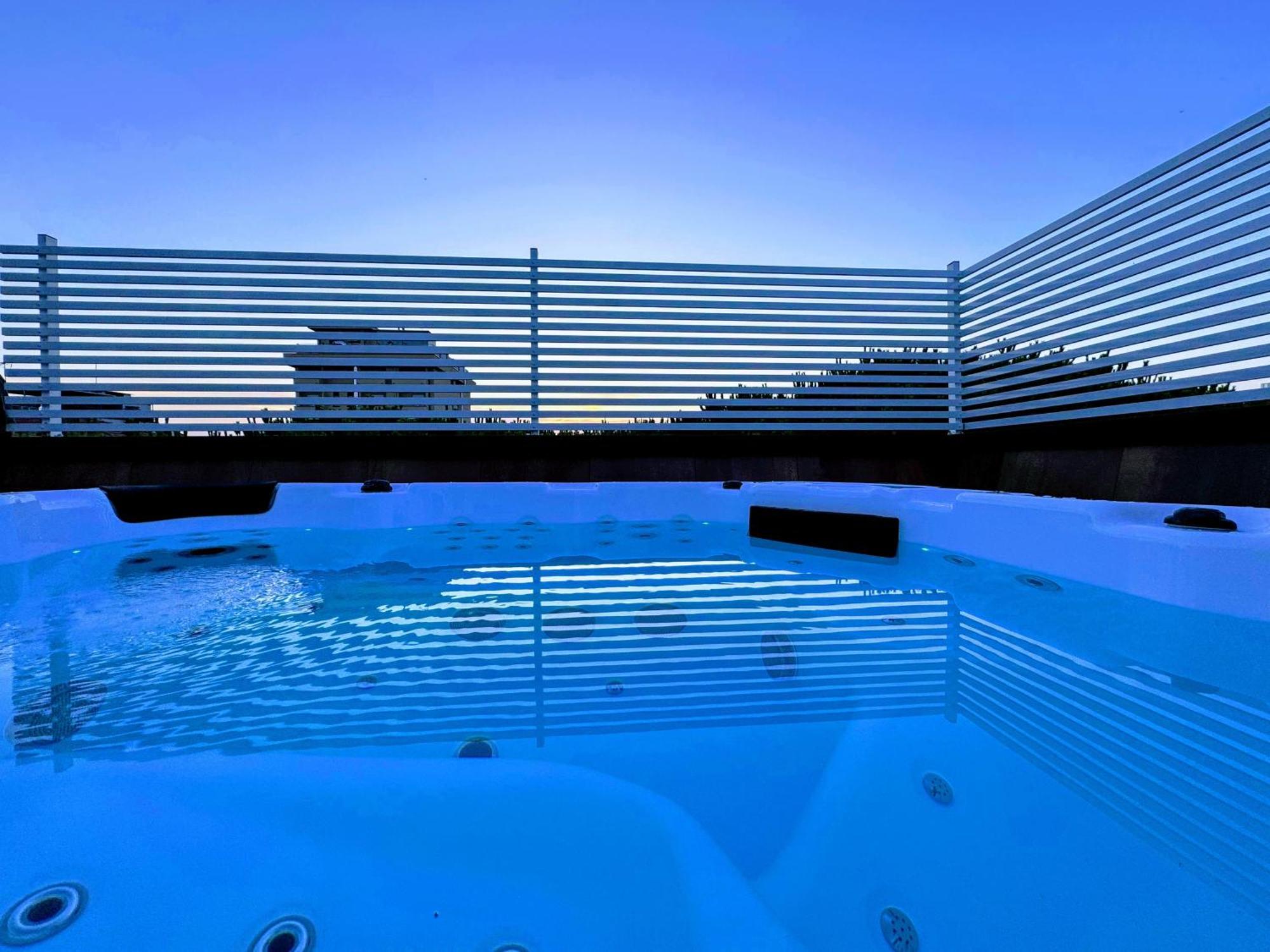 Hotel Adria B&B - Colazione Fino Alle 12 Misano Adriatico Zewnętrze zdjęcie